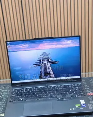 New Laptop Lenovo 16GB Intel Core i9 SSD 1T