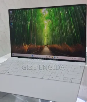 New Laptop Dell XPS 13 32GB Intel Core Ultra 7 SSD 1T