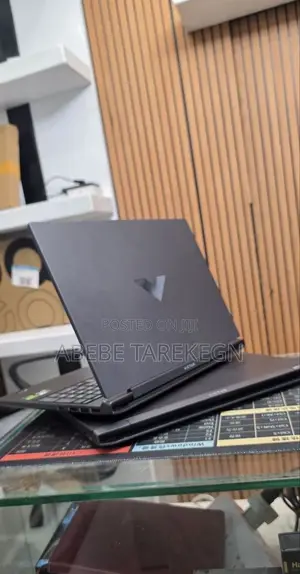 New Server HP 16GB AMD Ryzen 7 SSD 512GB