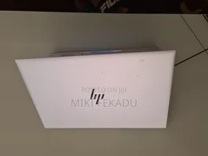 New Laptop HP EliteBook 830 G8 8GB Intel Core i5 SSD 512GB