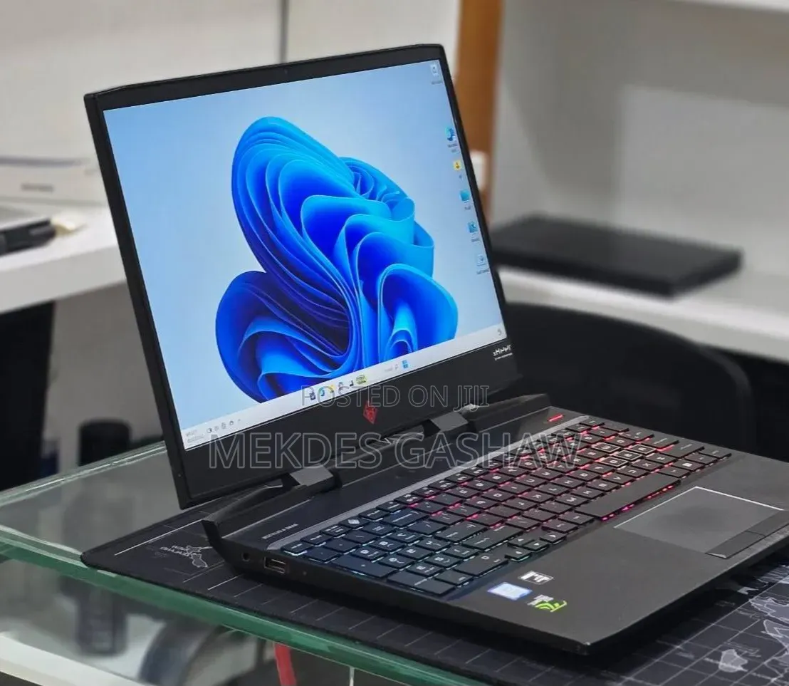 New Laptop HP Omen 16 16GB Intel Core i7 SSD 1T