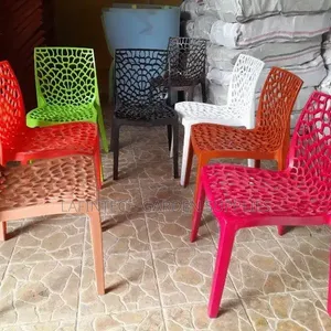 Plastic Chair Cafe and Restaurant Chair ፕላስቲክ ወንበሮች የካፌ ወንበር
