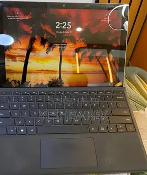 New Laptop Apple MacBook Pro 2019 16GB Intel Core i7 SSD 512GB