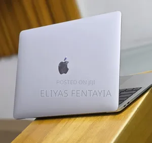 New Laptop Apple MacBook Air 2020 M1 8GB Intel Core i5 SSD 256GB