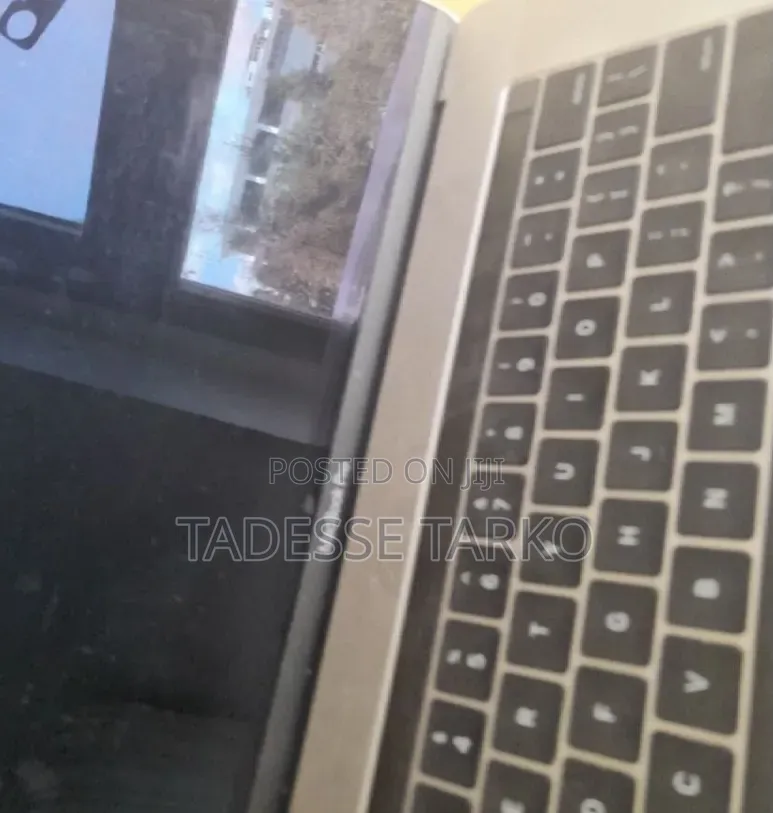 Laptop Apple MacBook Pro 2016 16GB Intel Core i7 SSD 512GB