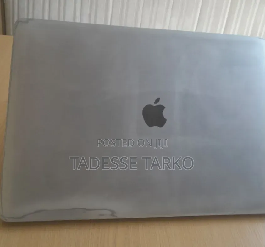 Laptop Apple MacBook Pro 2016 16GB Intel Core i7 SSD 512GB