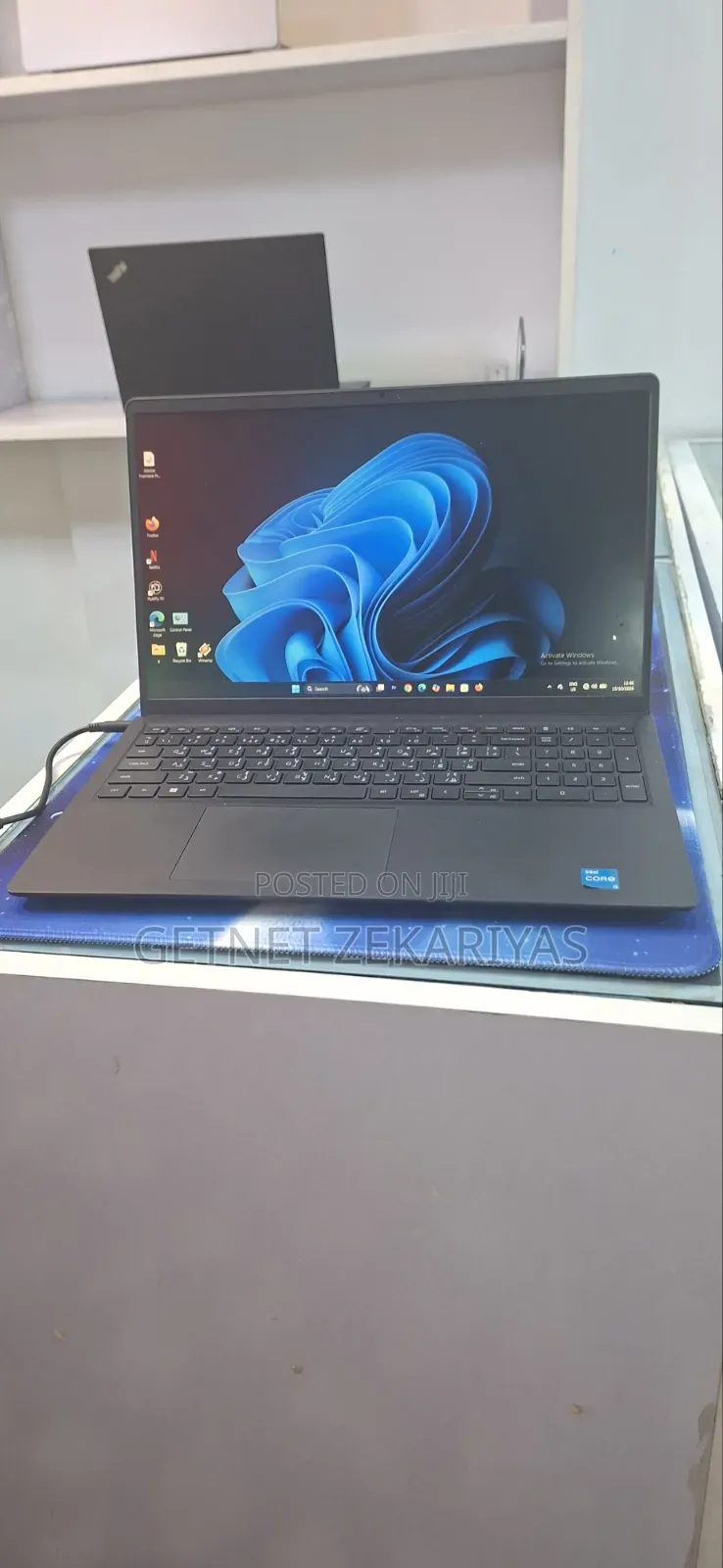 New Laptop Dell Vostro 3520 8GB Intel Core i3 SSD 512GB