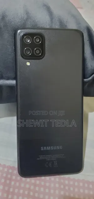 Samsung Galaxy A12 64 GB Black
