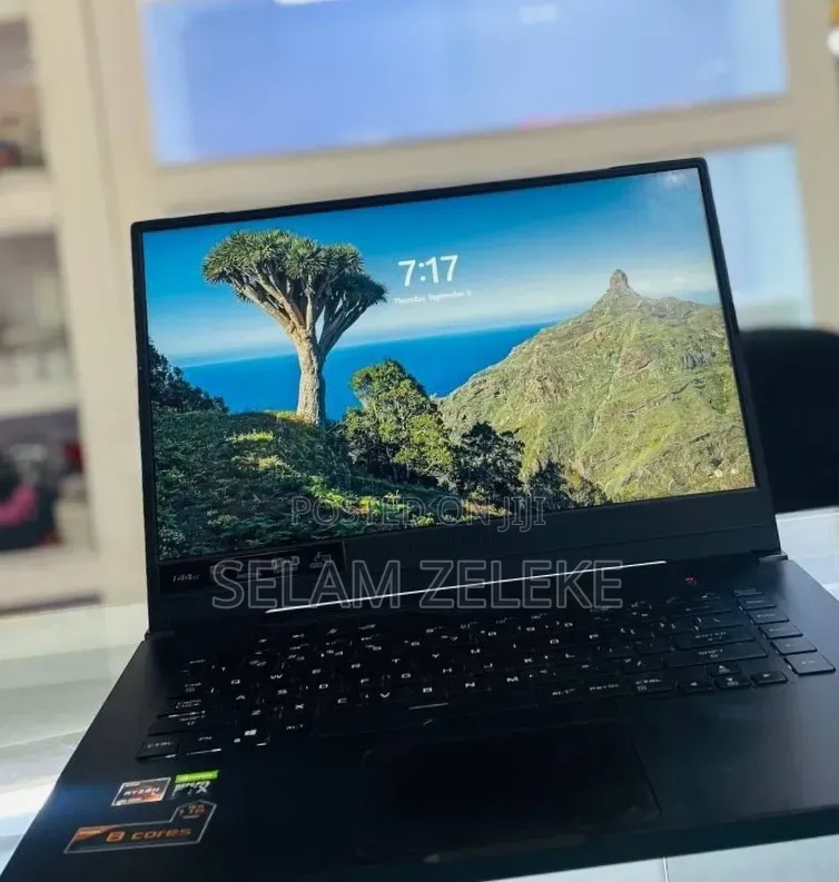 New Laptop Asus 16GB AMD Ryzen 7 SSD 512GB