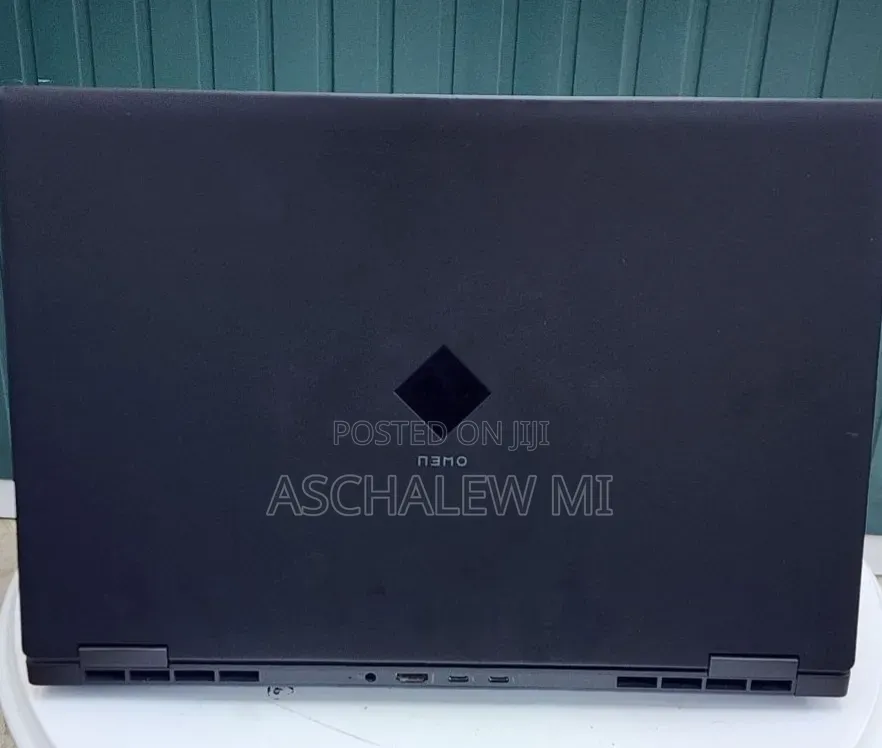 New Laptop HP Omen 16 16GB Intel Core i9 SSD 512GB