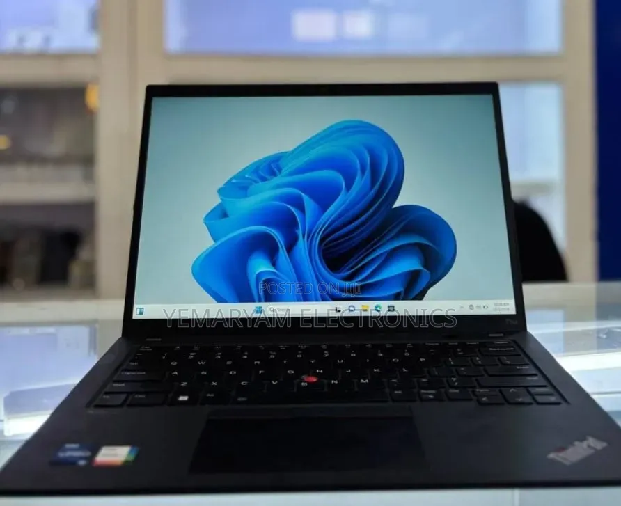 New Laptop Lenovo ThinkPad Yoga 16GB AMD Ryzen 7 SSD 512GB