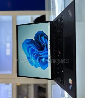 New Laptop Lenovo ThinkPad Yoga 16GB AMD Ryzen 7 SSD 512GB