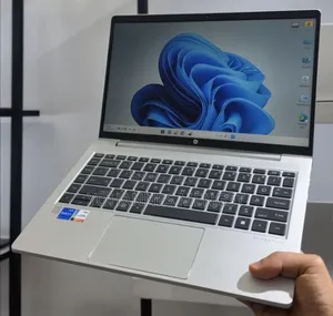 New Laptop HP EliteBook 640 G10 16GB Intel Core i7 SSD 1T