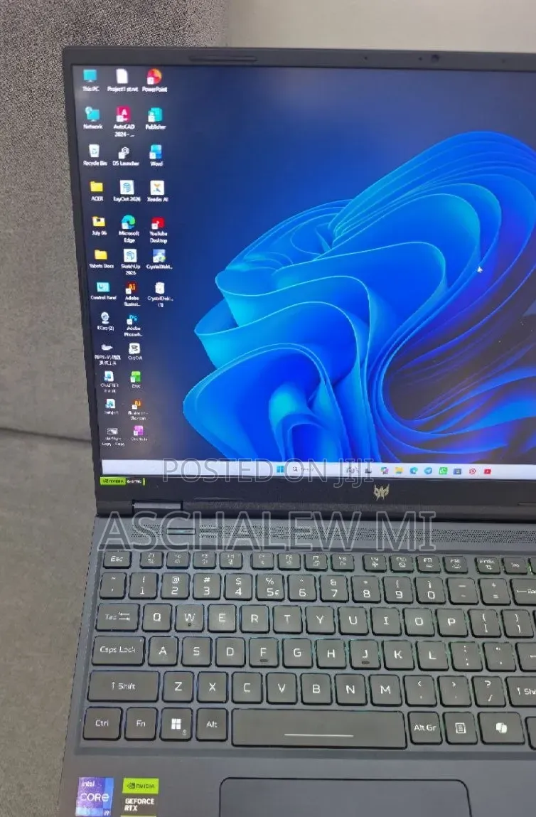 New Laptop Acer Predator Helios Neo 16 16GB Intel Core i9 SSD 1T