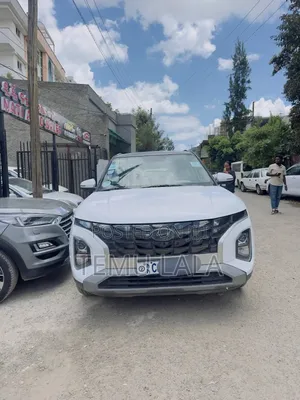 Hyundai Creta 2023 White