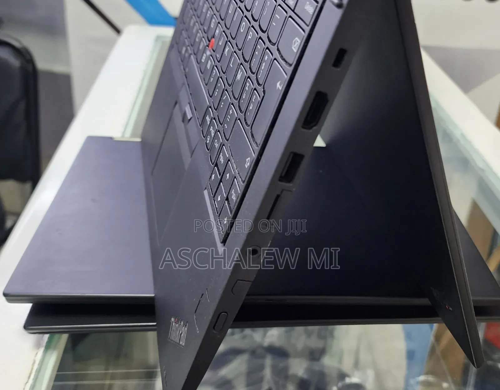 New Laptop Lenovo ThinkPad X380 Yoga 16GB Intel Core i7 SSD 512GB