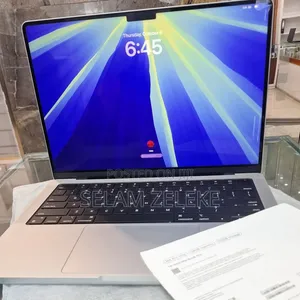 New Laptop Apple MacBook Pro 2024 M4 24GB Apple M4 Pro SSD 512GB