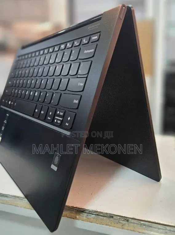 New Laptop Lenovo Yoga 9i 16GB Intel Core i7 SSD 512GB