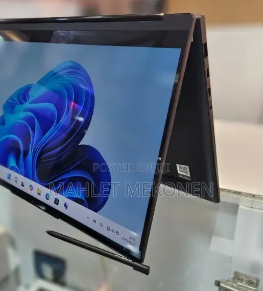New Laptop Lenovo Yoga 9i 16GB Intel Core i7 SSD 512GB