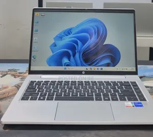 New Laptop HP EliteBook 640 G10 16GB Intel Core i7 SSD 512GB