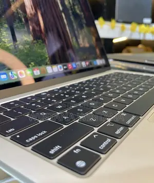 New Laptop Apple MacBook Air 2025 M4 16GB Apple M4 SSD 512GB