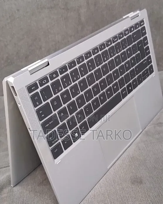 New Laptop HP EliteBook 1040 G8 16GB Intel Core i5 SSD 512GB