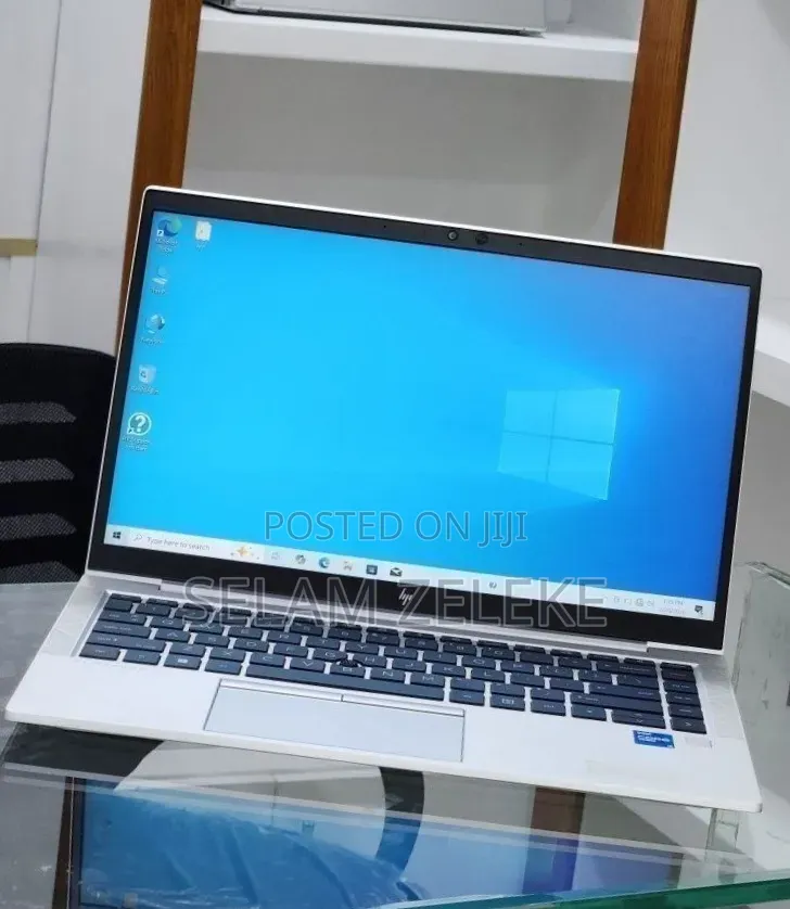 New Laptop HP EliteBook 840 G8 16GB Intel Core i5 SSD 512GB