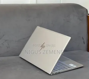 New Laptop HP Envy X2 16GB Intel Core i5 SSD 512GB