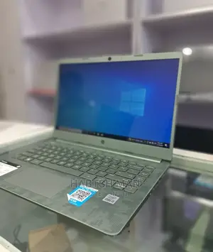 Photo - New Laptop Asus VivoBook 15 X505BA 4GB Intel Core I3 SSD 256GB