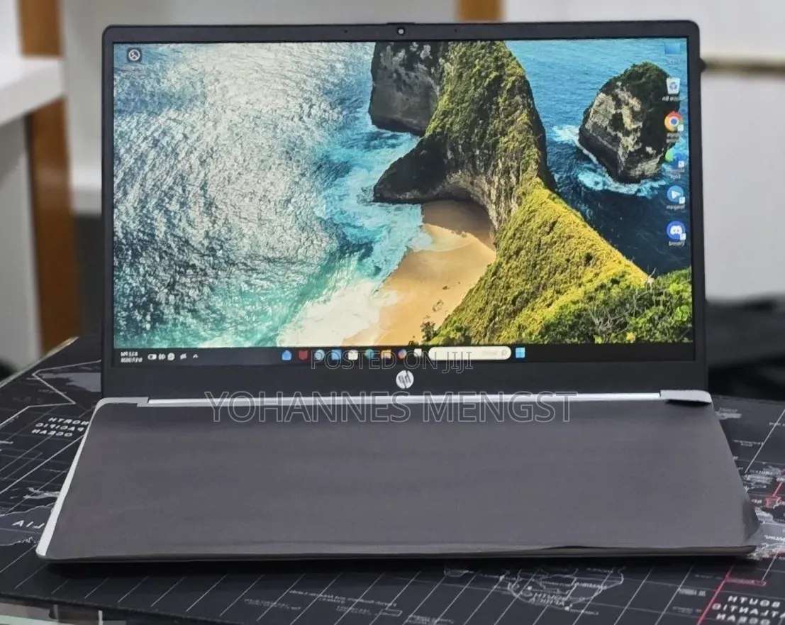 New Laptop HP Stream Notebook 8GB AMD Ryzen 5 SSD 512GB