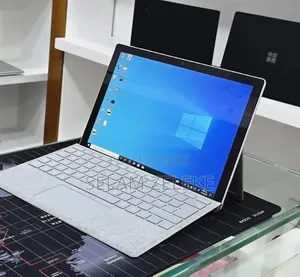 New Laptop Microsoft Surface Pro 6 8GB Intel Core i5 SSD 256GB