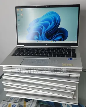 New Laptop HP EliteBook 840 G8 16GB Intel Core i5 SSD 512GB