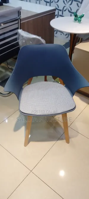 Cafe Chair