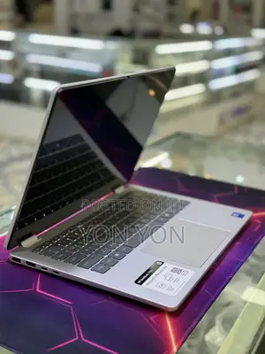New Laptop HP OmniBook 5 14" 16GB Intel Core 7 SSD 512GB