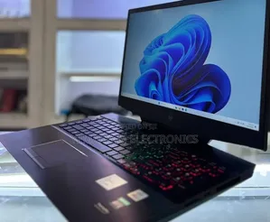 New Laptop HP Omen 17 16GB Intel Core i7 SSD 512GB