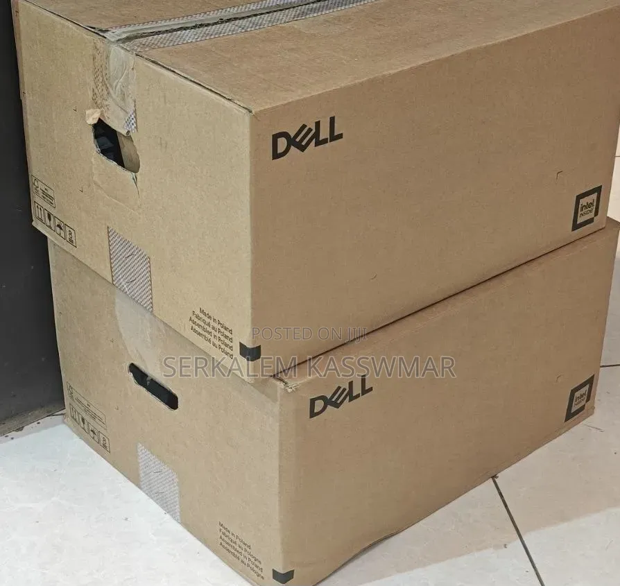 New Laptop Dell 8GB Intel Core i5 SSD 512GB