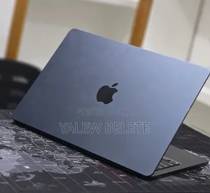 New Laptop Apple MacBook Air 2022 M2 8GB Apple M2 SSD 256GB