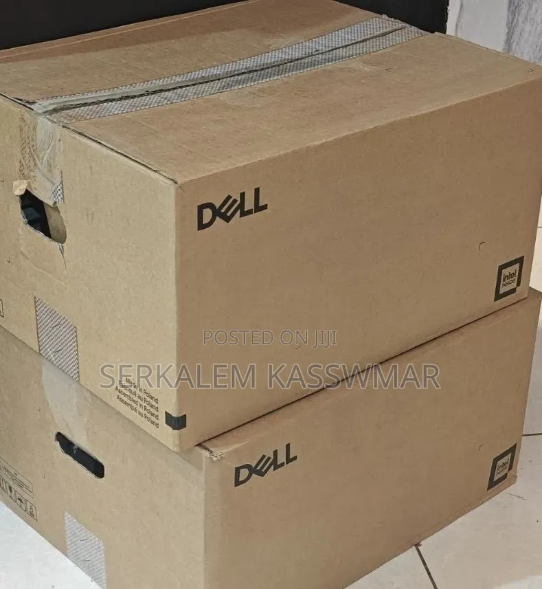New Laptop Dell 8GB Intel Core i5 SSD 512GB