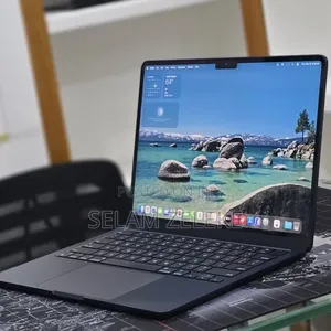 New Laptop Apple MacBook Air 2022 M2 8GB Apple M2 SSD 256GB