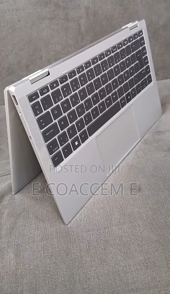 New Laptop HP EliteBook 1040 G8 16GB Intel Core i5 SSD 512GB