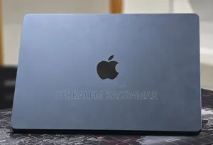 New Laptop Apple MacBook Air 2022 M2 8GB Apple M2 SSD 256GB