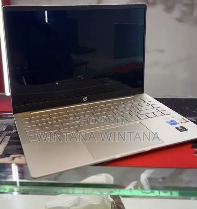 New Laptop HP Pavilion 14 16GB Intel Core i7 SSD 1T