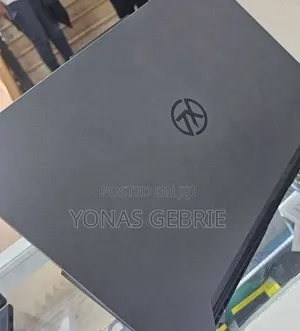 New Laptop Apple MacBook 16GB AMD Ryzen 7 SSD 512GB