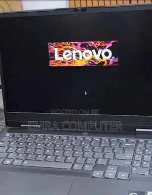 New Laptop Lenovo 16GB Intel Core i5 SSD 512GB