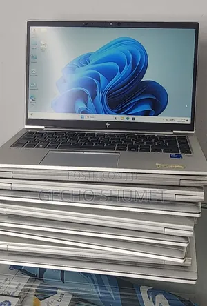 New Laptop HP EliteBook 1040 G8 16GB Intel Core i5 SSD 512GB