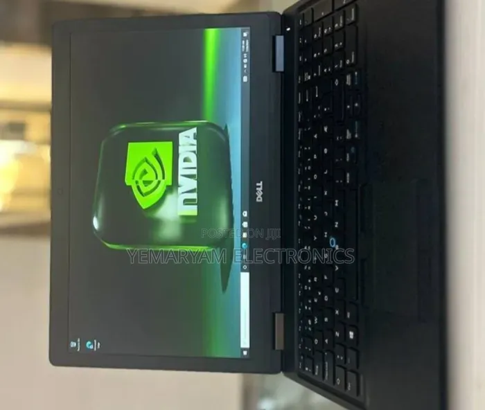 New Laptop Dell Latitude 5580 16GB Intel Core i5 SSD 512GB