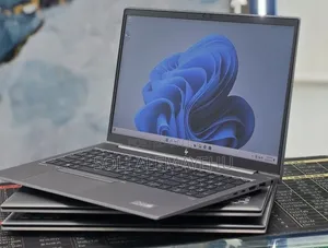 New Laptop HP ZBook 15 16GB Intel Core i5 SSD 512GB