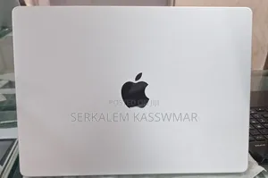 New Laptop Apple MacBook Pro 2024 M4 24GB Apple M4 SSD 512GB