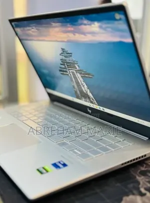 New Laptop HP Envy 15 16GB Intel Core i7 SSD 512GB