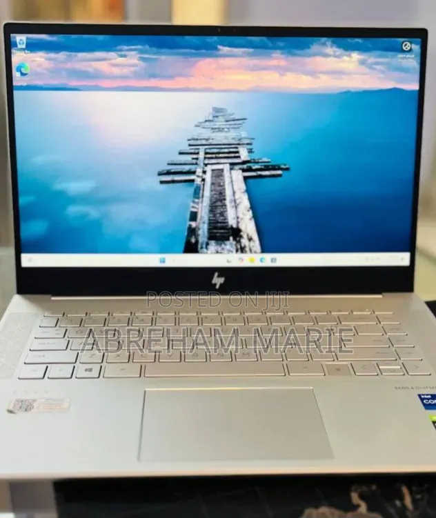 New Laptop HP Envy 15 16GB Intel Core i7 SSD 512GB